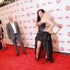 avnredcarpet_7138