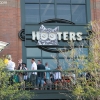 hooters_4441